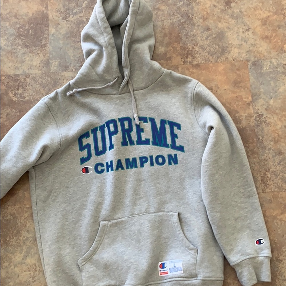 🔥 Supreme x Champion Grey Hoodie Size Large 🔥